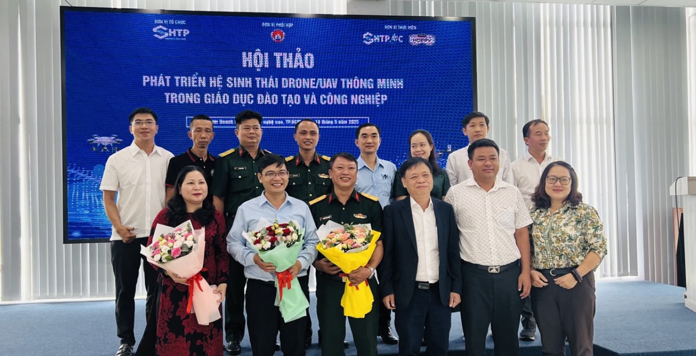 Hội thảo Phát triển hệ sinh thái Drone/UAV trong giáo dục đào tạo và công nghiệp