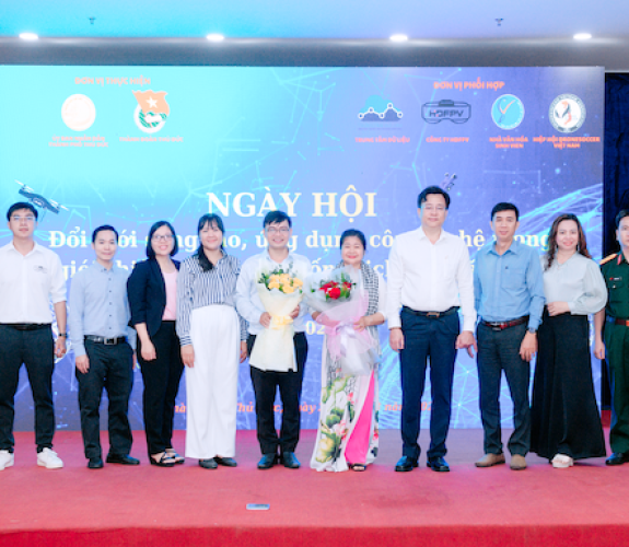 HDFPV - Đổi mới sáng tạo, ứng dụng công nghệ trong giới thiệu về truyền thống Lịch sử & Văn hóa của thành phố Thủ Đức